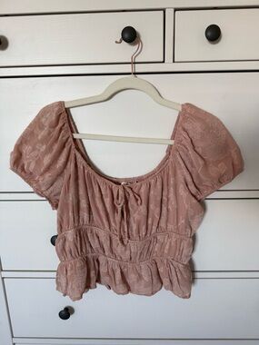 Western Boho - Peach Pink Short Sleeve Peasant Top